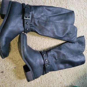 Size 8 women's boots